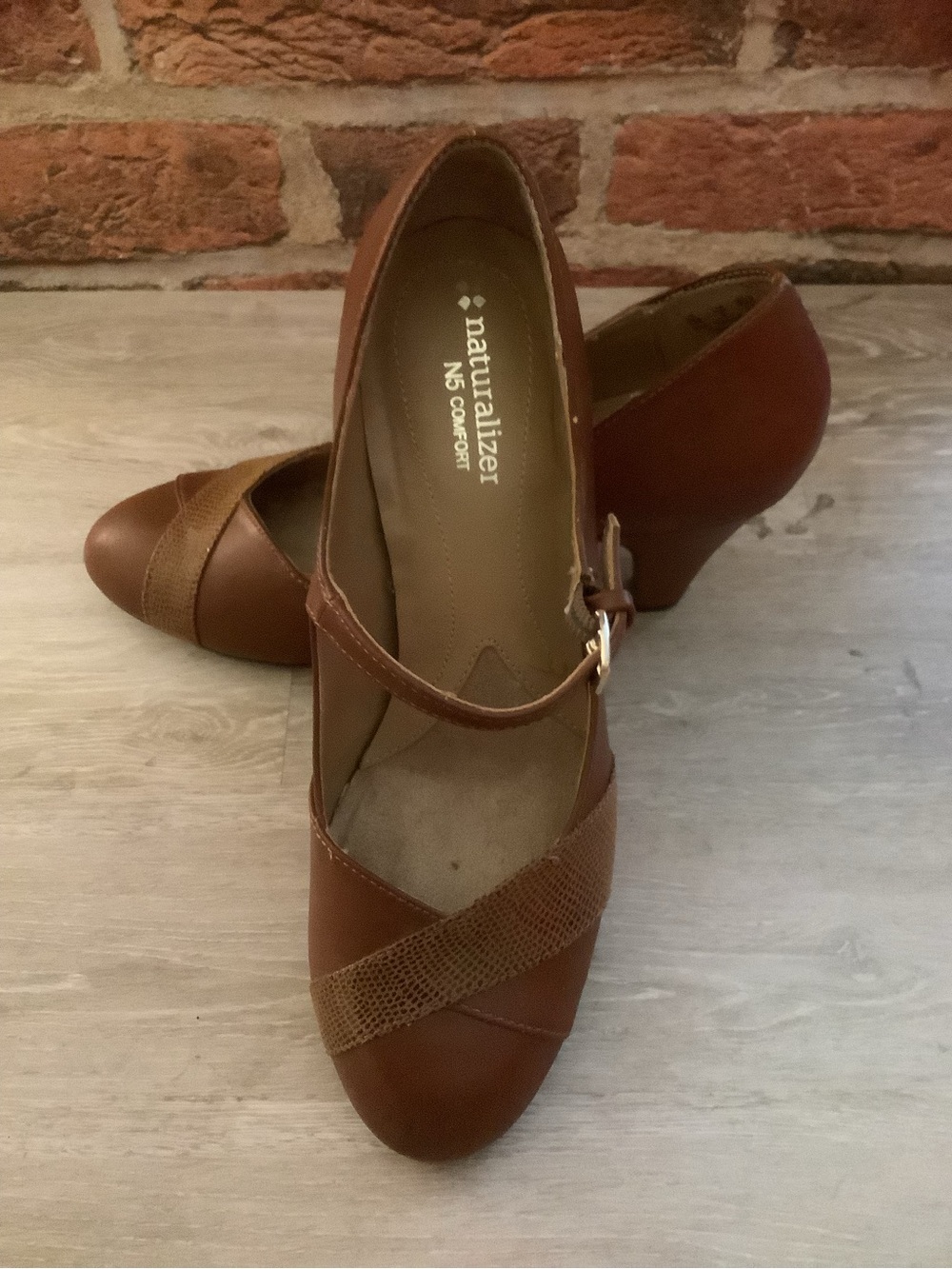 Naturalizer Brown Mary Jane Wedge Heels with Cross-Band